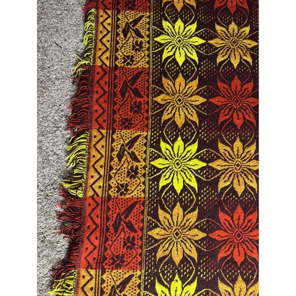 Vintage Polish Folk Wool Blanket Jacquard Floral Geometric Throw. Boho. Autumn.